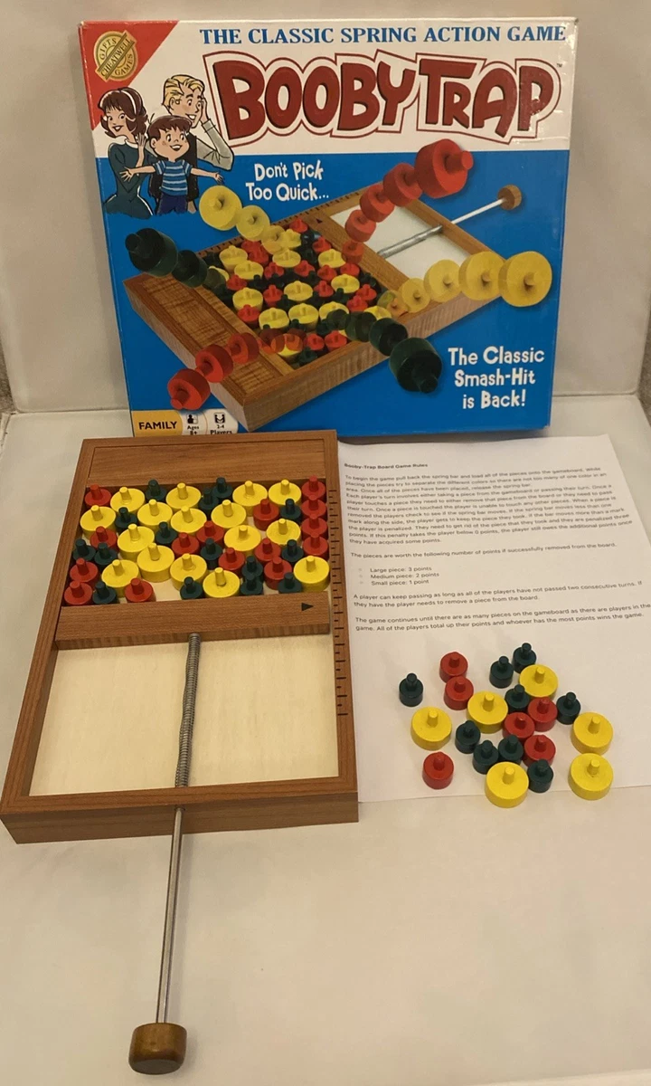 Cheatwell Games Bullauge Affair – Mord-Dinner-Party-Spiel Für 8 Spieler, Inklusive CD, Einladungen & Menüvorschläge