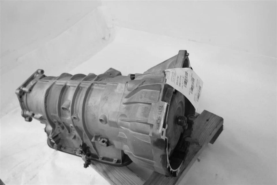 Conjunto de transmisión automática usado se adapta a: BMW X3 AT Xi 2006 AWD grado B Foto 1 de 1