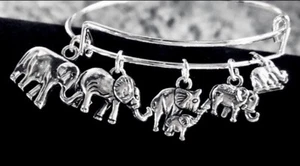 Brazalete expandible familia de 5 dijes de plata para elefantes - Imagen 1 de 6