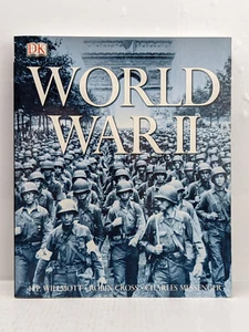 World War II by HP Willmott Robin Cross Charles Messenger - Paperback GC History - Picture 1 of 14