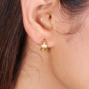 Pendientes de aro de oro amarillo fino 916 22K joyería con sello de Bali MJ0103 - Imagen 1 de 5