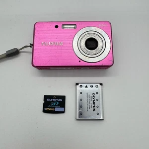 Fujifilm FinePix J12 8.2MP CCD Digital Camera Pink w/ 256MB XD Card & Charger - Picture 1 of 19