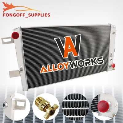 2 Row Radiator For Chevy Silverado 2500 HD GMC Sierra 2500 HD 6.6L 2001-2005 04 - Image 1 of 4
