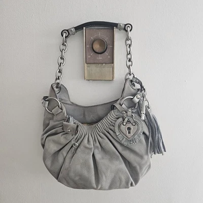 DE COLECCIÓN JUICY COUTURE SUAVE CUERO GENUINO FLECOS ENCANTO MONEDERO HOBO BOLSO DE MANO VERDE AZULADO Foto 1 de 4