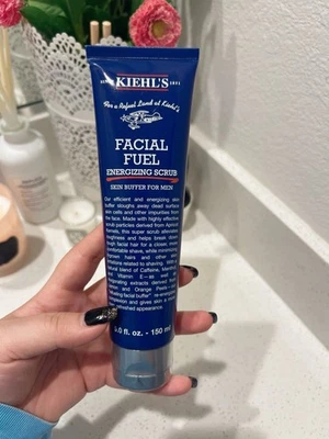Kiehl's Facial Fuel Energizing Scrub 5oz 150mL - Skin Buffer For Men Sealed - Image 1 of 3