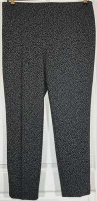 Legging Chico's Fabulosamente Adelgazante Estampado Animal Gris/Negro Talla 1.5 Usado en Excelente Condición Foto 1 de 4