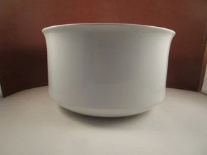 Vintage Hutschenreuther Germany Scala Bianca Glossy White Round Vegetable Bowl - Picture 1 of 7