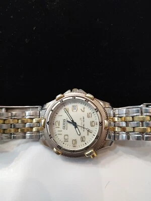Guess Waterpro Silver And Gold Tone Stainless Steel Watch Y2K - Image 1 of 4