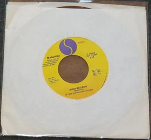 MADONNA DRESS YOU UP SHOO-BEE-DOO 7" VINYL US MADE IN USA RARE RARO 45 giri/rpm - Picture 1 of 2