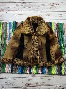 Vintage Real Sheepskin Coat Women’s Size M - Picture 1 of 10