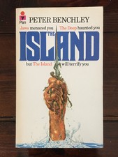 Peter Benchley -Author Of Jaws - THE ISLAND 1st UK ed. 2nd Printing Pan Pbk 1980