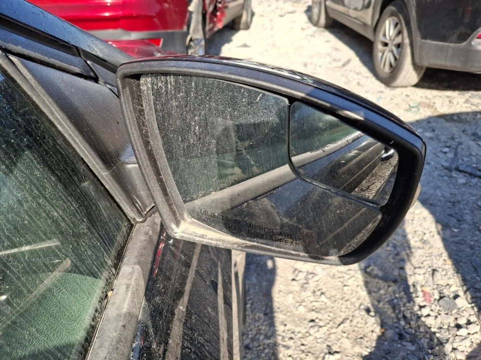 Conjunto de espejo retrovisor lateral para pasajeros Ford Focus 2015 OEM señal de giro eléctrica usada Foto 1 de 2