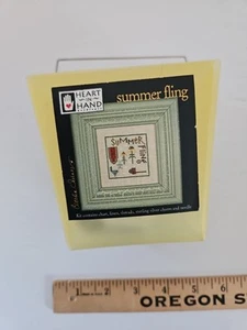 Herz in der Hand SOMMERFLING gezählt Kreuzstich Kit mit Leinenfäden Charm Nadel - Bild 1 von 5