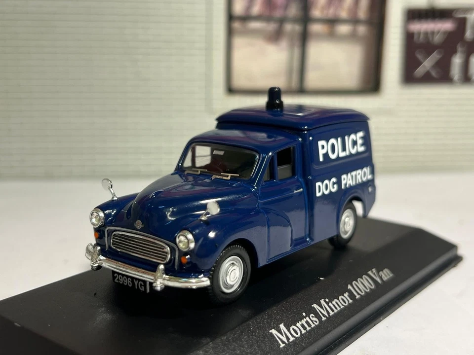 1:43 Scale Model Morris Minor 1000 Dog Van British Police West Riding Atlas 1975 - Image 1 of 4