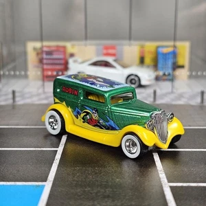 HOT WHEELS 34 FORD SEDAN 2011 HW POP CULTURE DC COMICS ROBIN 4 PACK Exclusive - Picture 1 of 8