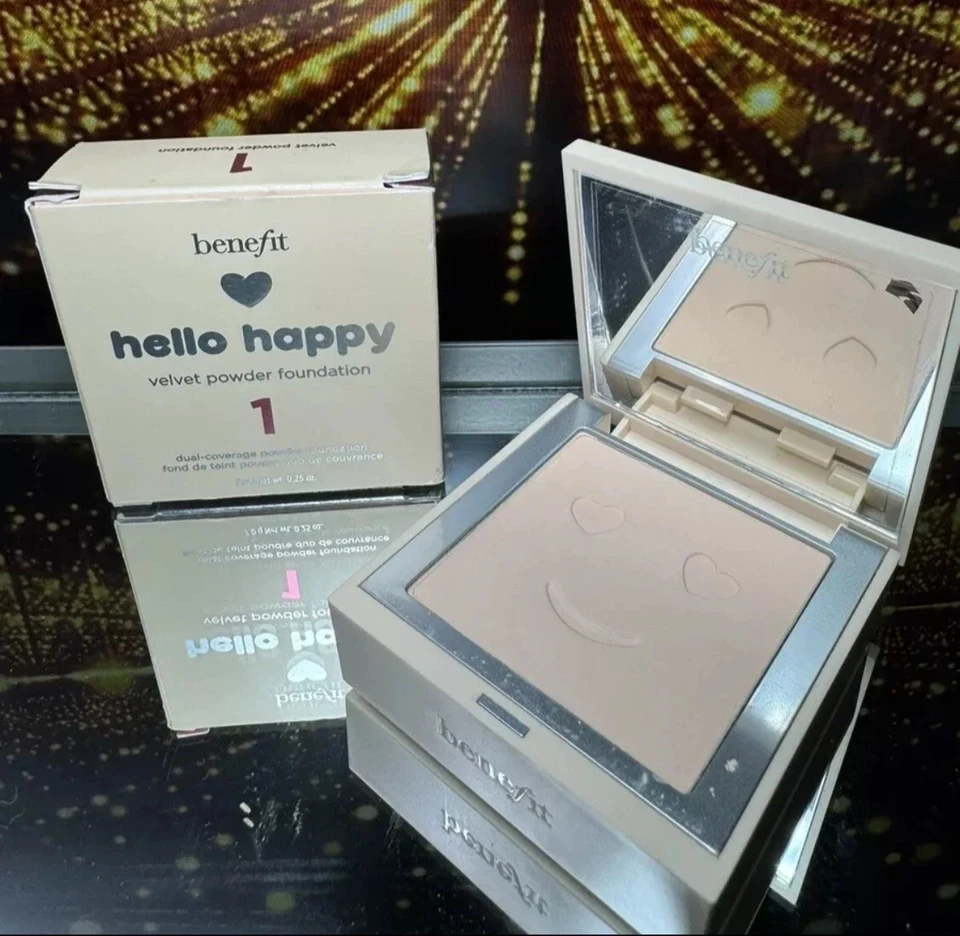 benefit Cosmetics Hello Happy Velvet Powder Foundation ~ Shade 1 ~ 0.25 oz ~ NIB - Image 1 of 2