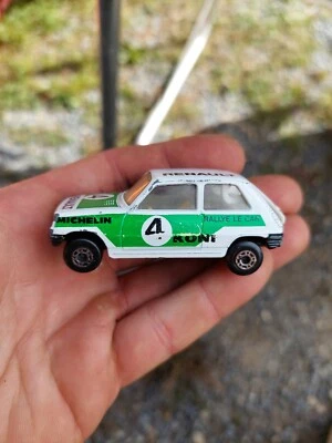  1978 MATCHBOX NO. 21 RENAULT 5TL WHITE RALLYE LE CAR MICHELIN, TAILGATE OPENS - Image 1 of 4