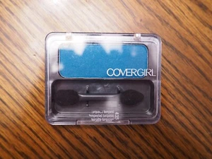 New COVERGIRL Eye Enhancers Eyeshadow #435 TURQUOISE TEMPEST Sealed - Picture 1 of 1