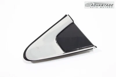 2010-2019 FORD TAURUS REAR RIGHT SIDE QUARTER PANEL CORNER TRIM MOLDING OEM - Image 1 of 4