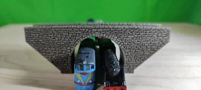 Z GAUGE BRIDGE LEVEL OVERPASS STONE BRIDGE SINGLE ARCH DOUBLE  TRACK  Z SCALE - Image 1 of 4