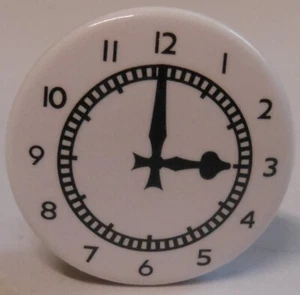 Arsenal London Clock Button 25 mm Official Edition Fan Fußball Kutte Mütze FP160 - Bild 1 von 2