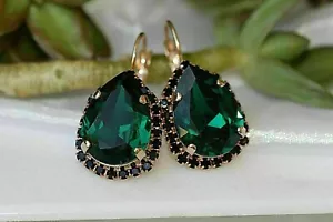 Orecchini pendenti a goccia simulati 4 carati taglio pera verde smeraldo placcati oro giallo 14K - Foto 1 di 5