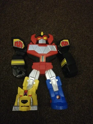 Power Rangers Megazord Transformer Action Figure - Hasbro 2019 - 12 Inches Tall - Image 1 of 4