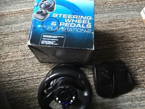 Sabre Compact Steering Racing Wheel and Pedals - PlayStation 1 & 2 - Picture 1 of 8