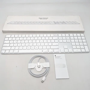 Apple Magic Keyboard with Touch ID & Numeric Keypad White A3119 (MXK73LL/A) - Picture 1 of 7