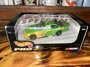 VINTAGE JOHN DEERE HOT WHEELS PRO TEAM DRIVER CHAD LITTLE #97 - 1997 NEW - Picture 1 of 5