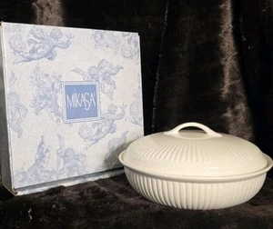 Mikasa Beigh 10in Round Covered Italian Countryside #DD900 Casserole Dish New In - Picture 1 of 13