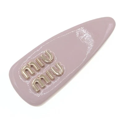 Pre-owned Miu Miu Barrette 5IF092 Beige Patent Leather Hair Clip with Logo, - Image 1 of 4