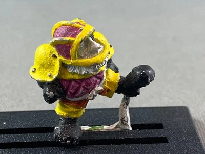 1988 Blood Bowl Dwarf Dwarves Kicker 1st / 2nd Ed Metal Warhammer - Image 1 of 4
