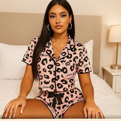 Conjunto de Pijama Bebe Estampado de Leopardo L Rosa Negro S/S Botón Top Pantalones Cortos Mobwife Y2K Malo Foto 1 de 4