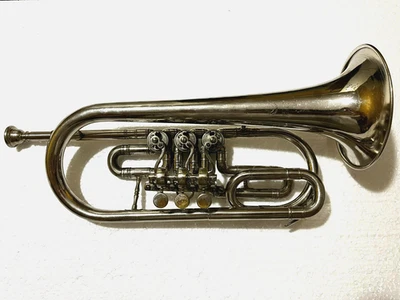 Válvula de tubo de latón soviética URSS corneta giratoria Flugelhorn 1965 Leningrado Foto 1 de 4