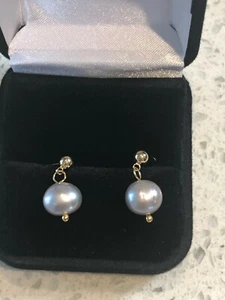 Wunderschöne 8 mm natürliche echte Tahitiperlen Ohrhänger in Gelbgold - Bild 1 von 2