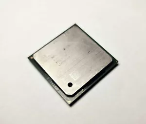RARE Intel Confidential Celeron 2.4 GHz 2.40GHZ/128/400, QWV8 Socket 478 - Picture 1 of 1