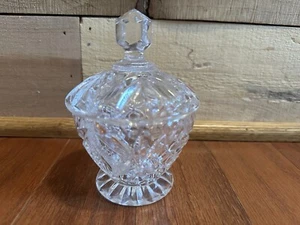 Azúcarero de cristal vintage con tapa tarro de mermelada de vidrio transparente de 5 1/4" de alto, sin cuchara - Imagen 1 de 6