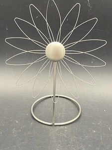 Wire Photo Holder Loft Umbra Daisy Flower Wire Picture Holder Display - Picture 1 of 12