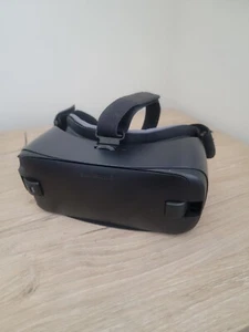 Samsung Gear VR (2016) SM-R323 Virtual Reality Headset - Black S7/S6, S7/S6 Edge - Picture 1 of 10