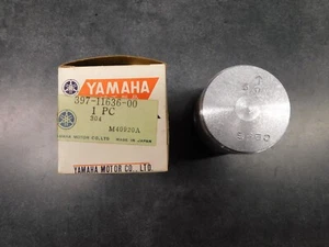 1974 Yamaha RD200 Piston NOS 397-11636-00   2330  - Picture 1 of 5
