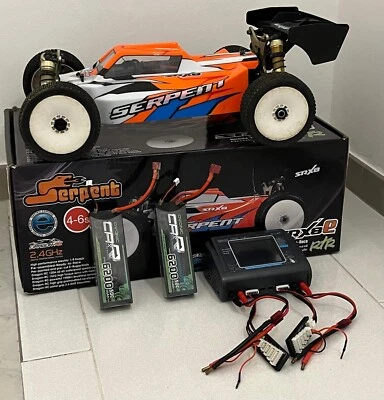 serpent srx8 scala 1/8 con telecomando, 4 batterie in litio e caricabatterie  - Immagine 1 di 3