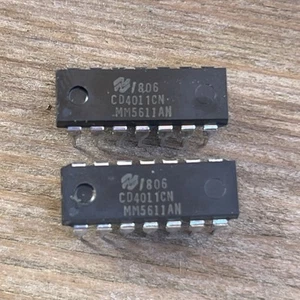 2 Stück - CD4011CN - CD4011 - DIP16 - NOS - Bild 1 von 2