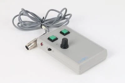 Teclado de control manual Oxford Instruments Foto 1 de 2