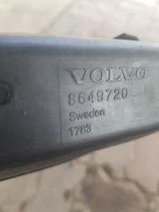 Volvo Power Steering Reservoir Bottle 8649720 - Picture 1 of 4