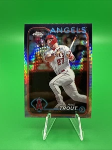 2024 Topps Chrome - Mike Trout #200 Prism Refractor. B23 - Picture 1 of 2