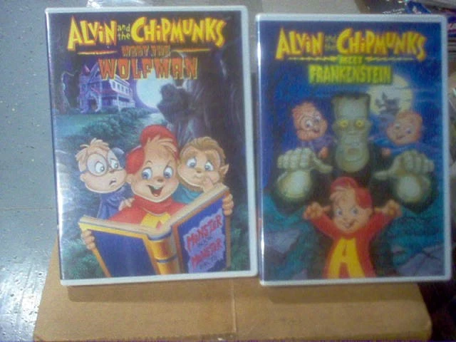 2 diffent DVD's alvin and the chipmunks meet Fankenstein and wolf man - Image 1 of 4