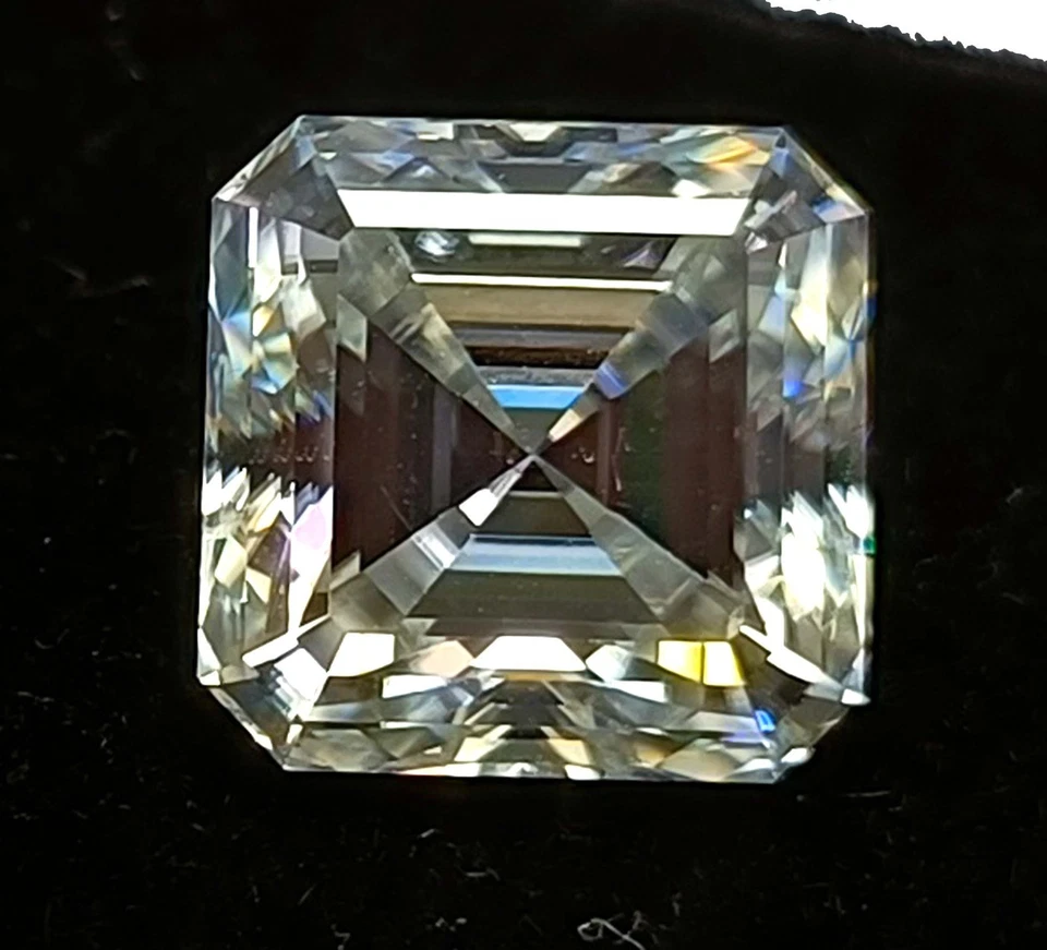 Lab Grown CVD Loose Diamond 3.00 Carat Color D VVS2 Asscher Certified Grown 5AJU - Image 1 of 4