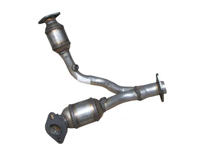 Catalytic Converter Fits 2001 2002 2003 Mitsubishi Montero - Image 1 of 4