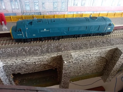 Mainline Railways: Class 45 45039 The Manchester Regiment BR Blue. Not Boxed - Image 1 of 4